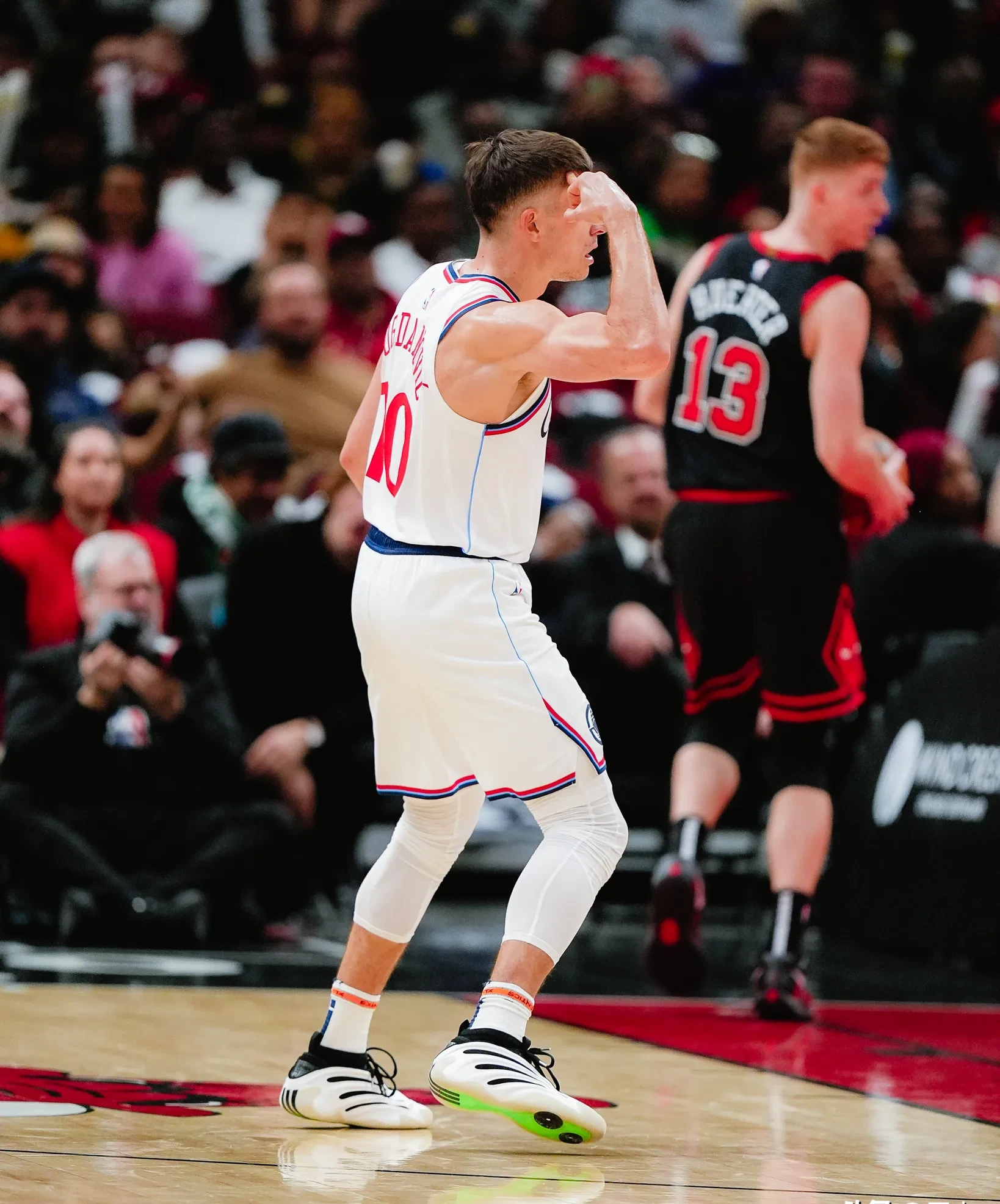 快船队季后赛出局，主帅宣布引咎辞职，一定文件电话目前是一法律经验.-jiuyou官网入口